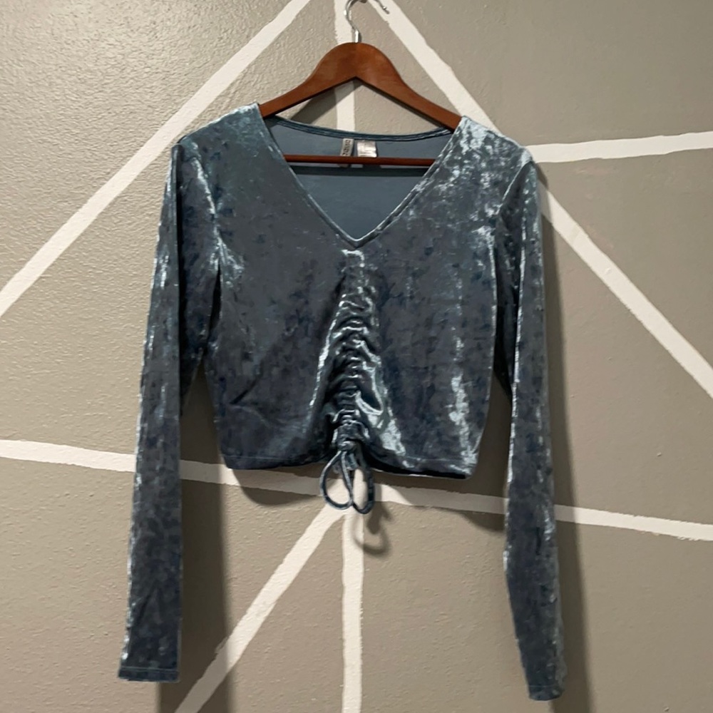 H&M crop top